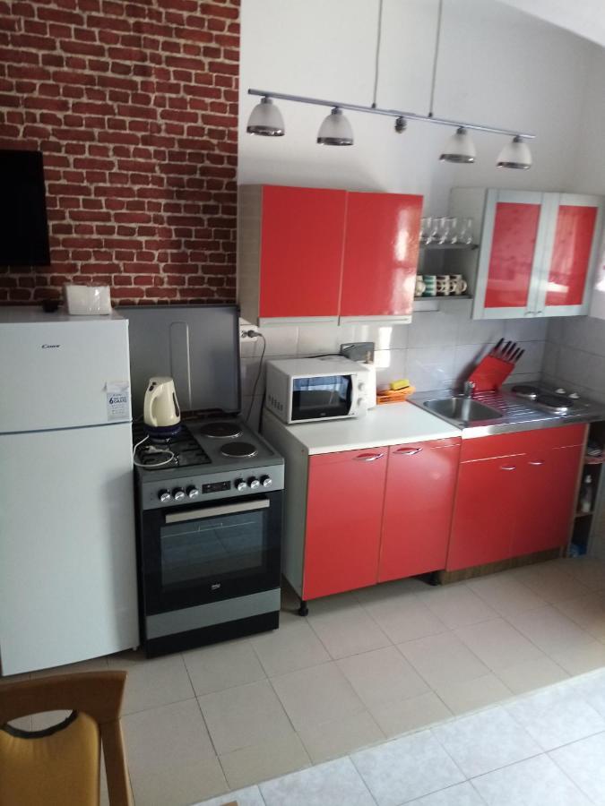 Apartments Luca Ražanac Εξωτερικό φωτογραφία