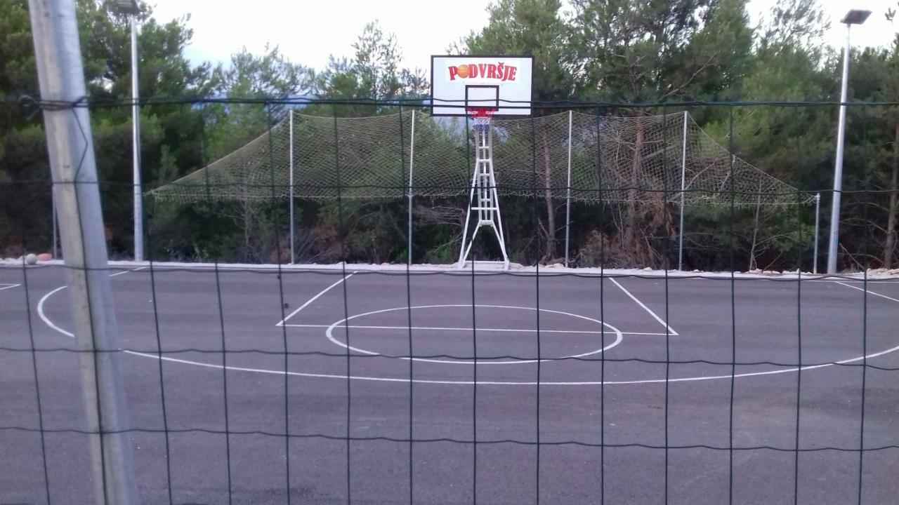 Apartments Luca Ražanac Εξωτερικό φωτογραφία
